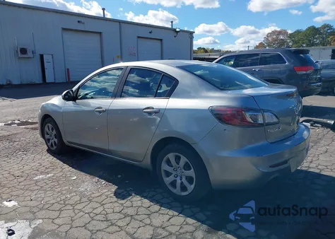 2013 Mazda Mazda3 I Sport from USA, damaged, VIN JM1BL1UP4D1774006